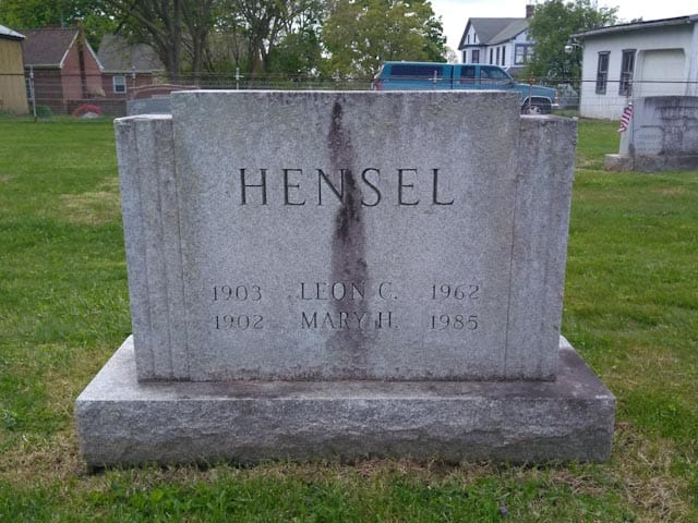 headstone before cleaning