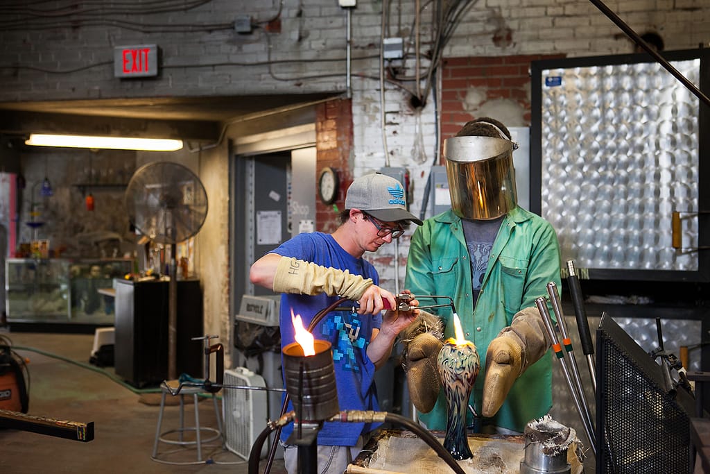 People_Making_Hot Glass