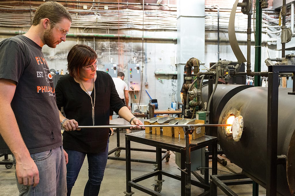 People_Making_Hot Glass