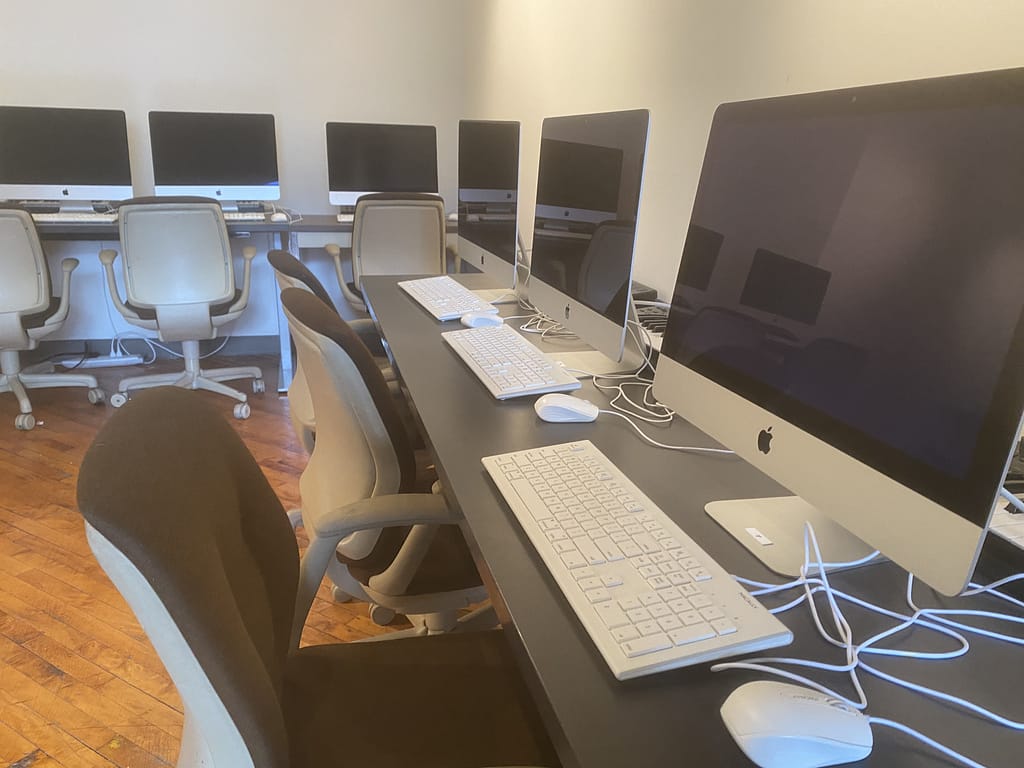 Digital media lab space at GoggleWorks Center for the Arts