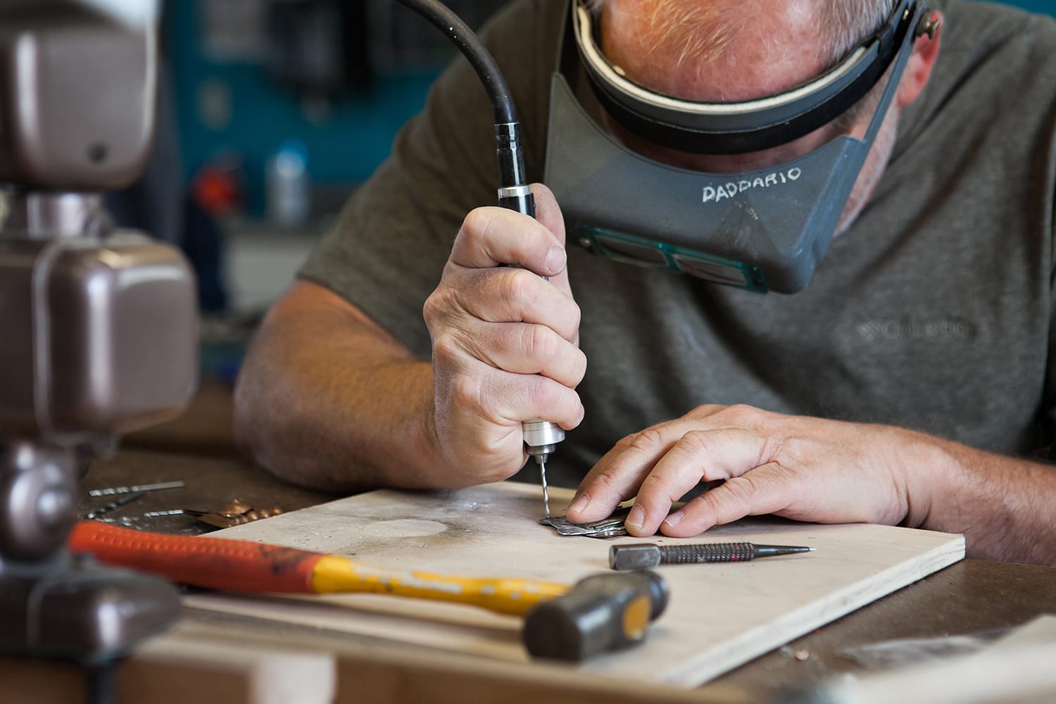 People_Making_Metals