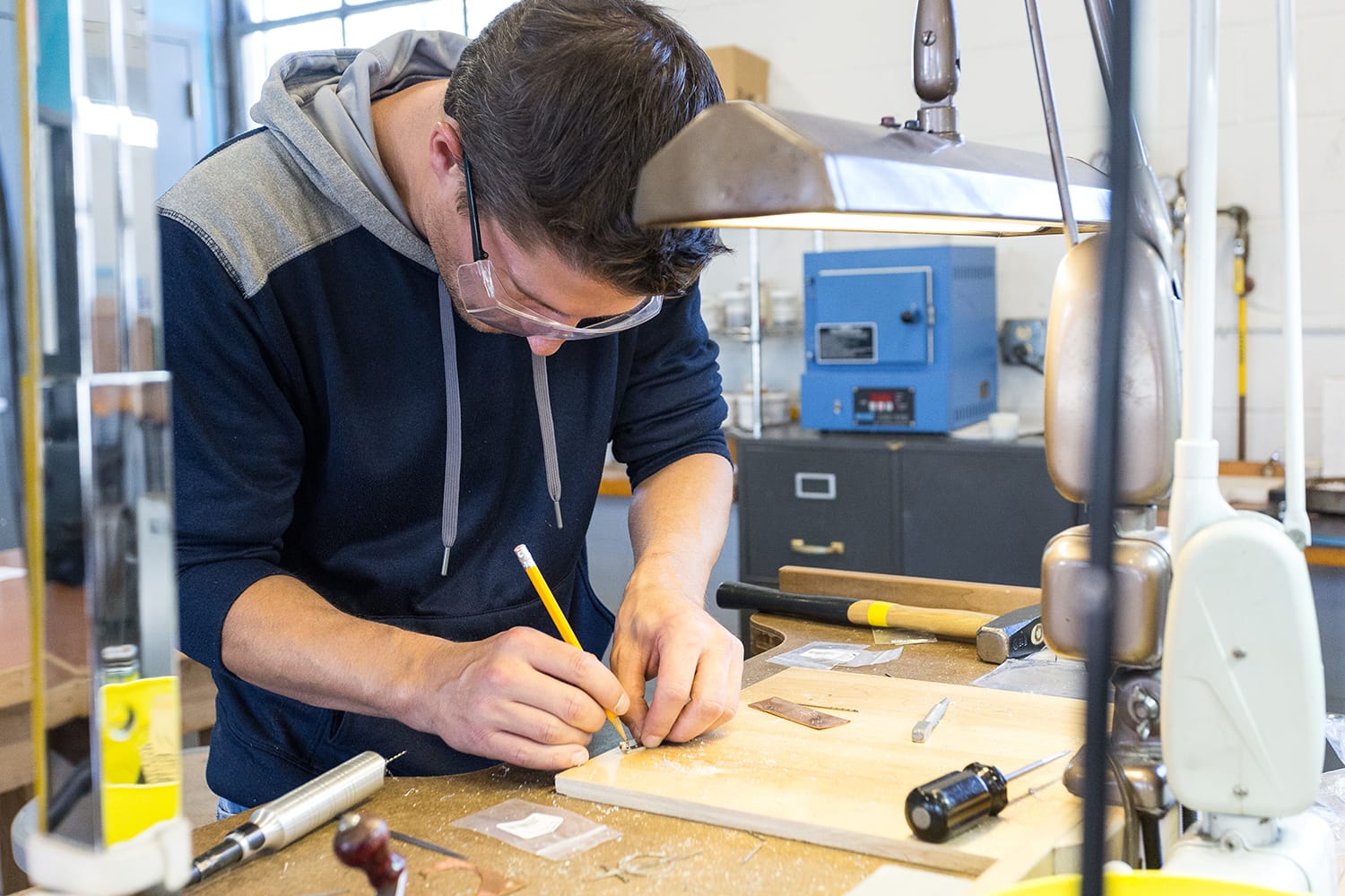 People_Making_Metals