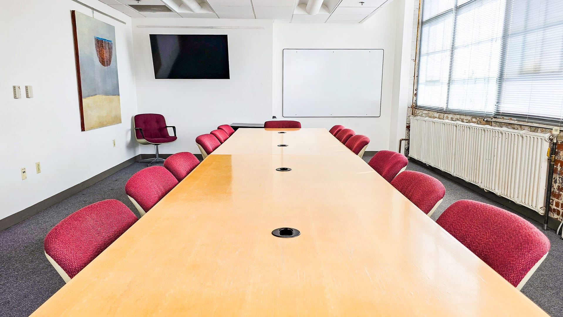 Meeting Room 325