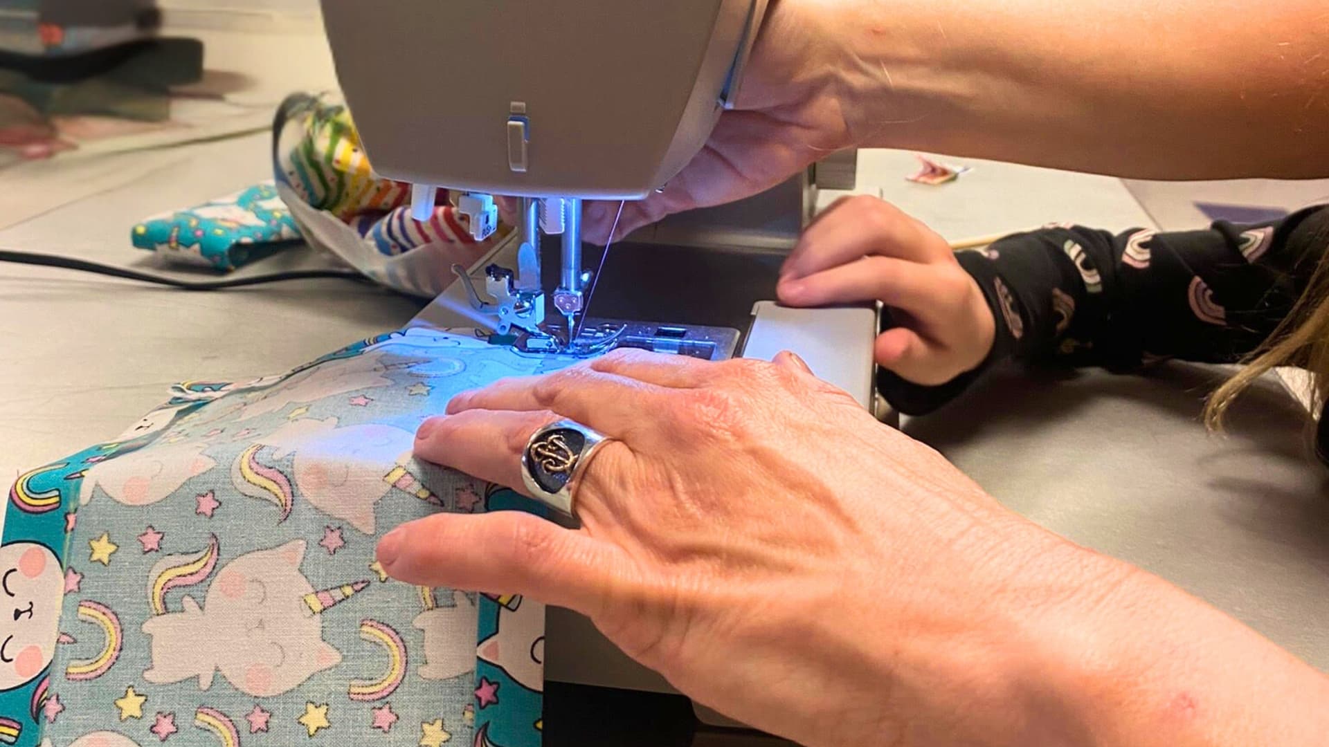Mini-Makers!: Sewing Basics
