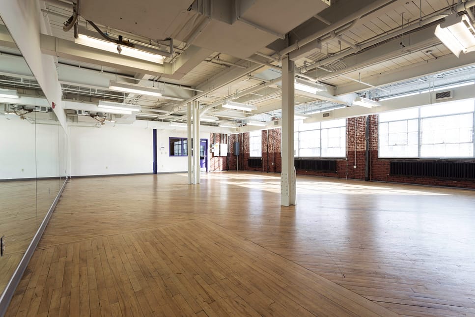 Studio 411 - GoggleWorks