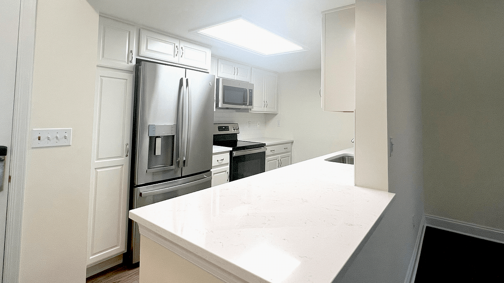 Mental Health Benefits of Downsizing to Independent Living - Apartment Renovation For Seniors Living