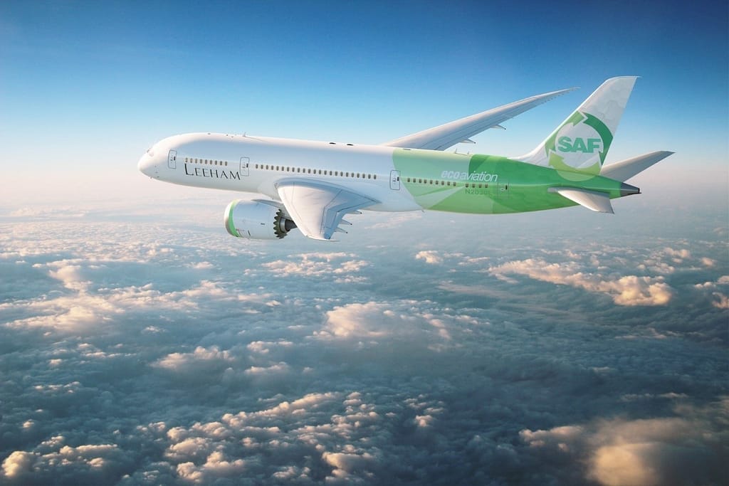 Aircraft with green Leeham SAF livery labeled EcoAviation